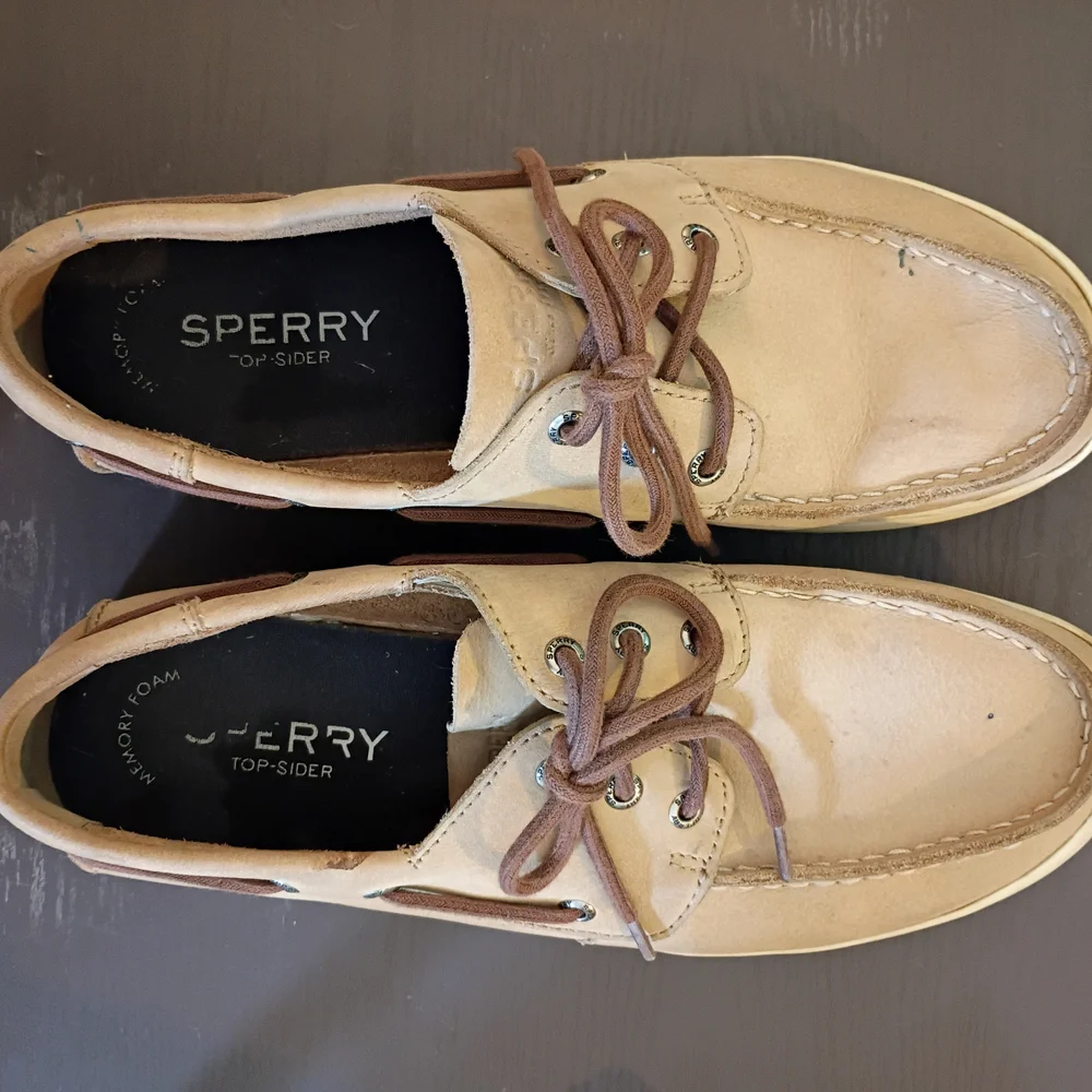 Sperry Men's Beige Suede Boat Shoes 10M Well Broken In. - Picture 3 of 6